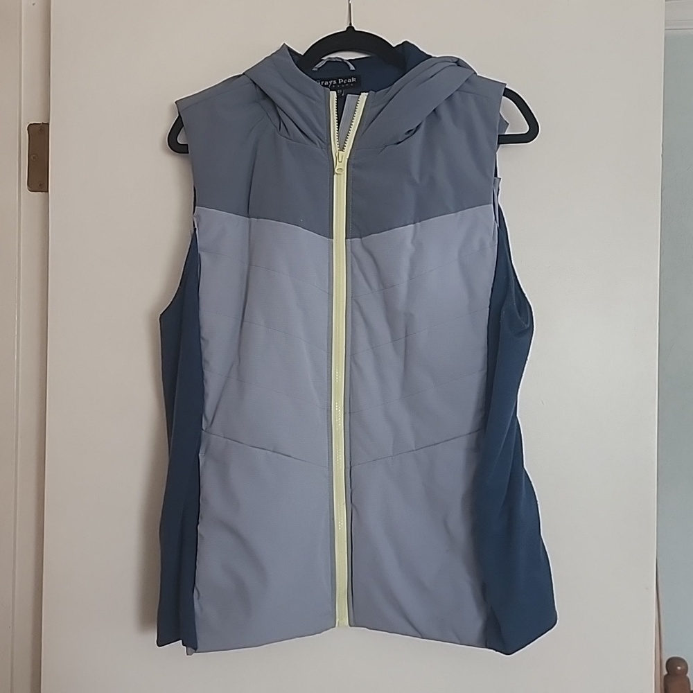 Grays Peak Hooded Vest